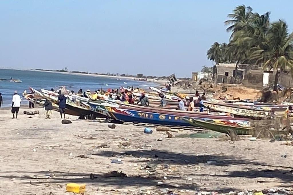 Case Beach Ngalou Sessene Exterior foto